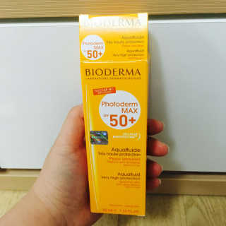 BIODERMA 바이오더마 포토덤 아쿠아 플루이드 선 — 4점을 준 리뷰어가 2017년 3월 올린 사용 사진