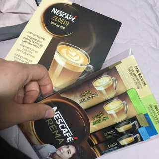 네스카페 코리아 네스카페 크레마 — 4점을 준 리뷰어가 2018년 1월 올린 사용 사진