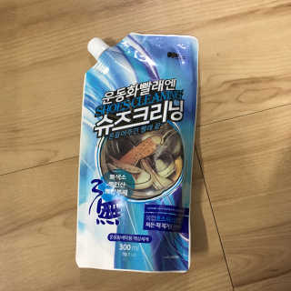 트로닉 클린팟 가바무라 슈즈크리닝 운동화세탁세제 — 4점을 준 리뷰어가 2018년 4월 올린 사용 사진
