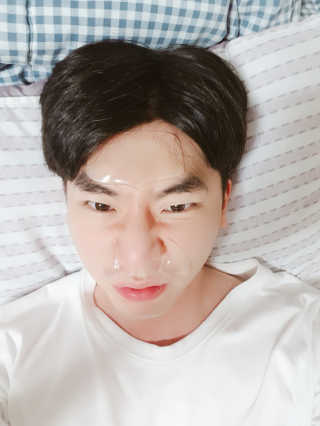 아이디플라코스메틱 아이디 페이스핏 플러스 패치 — 5점을 준 리뷰어가 2019년 10월 올린 사용 사진