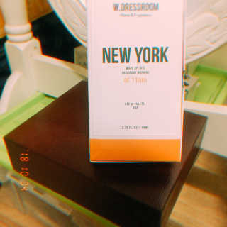 더블유드레스룸 퍼퓸 EDT 70ml — 3.5점을 준 리뷰어가 2018년 10월 올린 사용 사진