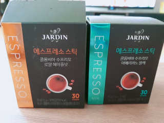 (주)쟈뎅 쟈뎅 에스프레소 스틱 [블랙+헤이즐넛 set] — 5점을 준 리뷰어가 2020년 2월 올린 사용 사진