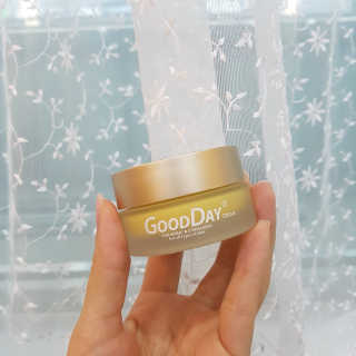 GoodDay Skincare GoodDay 강황 크림 — 3점을 준 리뷰어가 2019년 5월 올린 사용 사진