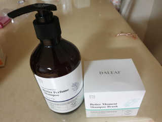 달리프 베러 퍼퓸 샴푸 1000ml 레이니데이 or 일랑로즈 — 5점을 준 리뷰어가 2019년 12월 올린 사용 사진