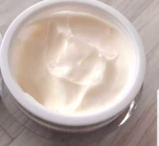 카미안느 프랑스콜라겐크림 — 5점을 준 리뷰어가 2019년 10월 올린 사용 사진