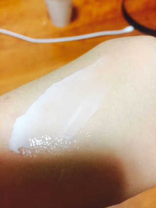 레디 아쿠아 글라스 코팅 크림 — 5점을 준 리뷰어가 2017년 11월 올린 사용 사진