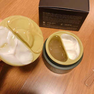 토니모리 프롬 강화 맑은 약쑥 두 겹 진정 크림 — 5점을 준 리뷰어가 2019년 8월 올린 사용 사진
