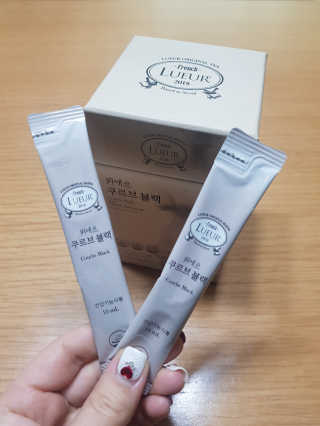 [하우투잇] 뤼에르 쿠르브 블랙 10ml x 30포 총 300ml — 5점을 준 리뷰어가 2020년 3월 올린 사용 사진