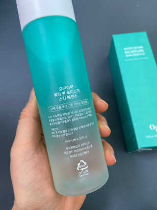 오지아이 워터 밤 모이스처 스킨 에센스 180ml — 5점을 준 리뷰어가 2020년 1월 올린 사용 사진