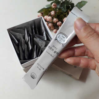 [하우투잇] 뤼에르 쿠르브 블랙 10ml x 30포 총 300ml — 5점을 준 리뷰어가 2020년 3월 올린 사용 사진