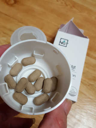 네츄럴굿띵스 퓨어 락토 철분 60일분 — 4.67점을 준 리뷰어가 2018년 2월 올린 사용 사진
