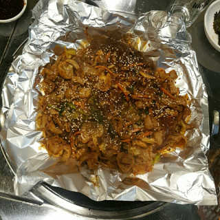 곱창을 요리하는 남자 [곱창을요리하는남자 상수] 곱창or막창 2인분+음료1병 — 4.5점을 준 리뷰어가 2018년 10월 올린 사용 사진