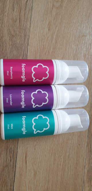 폼글 I foamgle [폼글] 거품가글 50ml 3종 - 민트, 라벤더, 라즈베리 — 5점을 준 리뷰어가 2019년 10월 올린 사용 사진