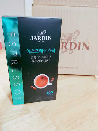 (주)쟈뎅 쟈뎅 에스프레소 스틱 아메리카노 블랙 — 4.83점을 준 리뷰어가 2018년 10월 올린 사용 사진