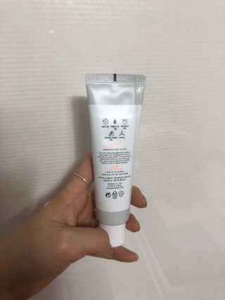 스킨그래머 슈퍼 굿 리페어 크림 — 4점을 준 리뷰어가 2019년 5월 올린 사용 사진