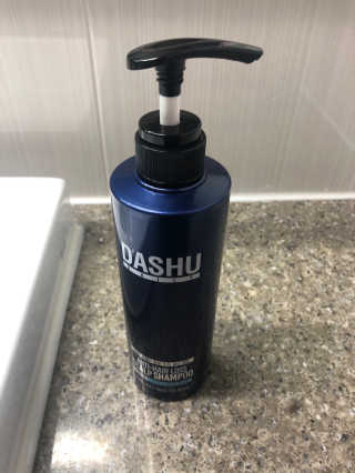 다슈코리아 다슈 데일리 단백질 한방 두피 골드 샴푸 500ml — 4점을 준 리뷰어가 2019년 12월 올린 사용 사진