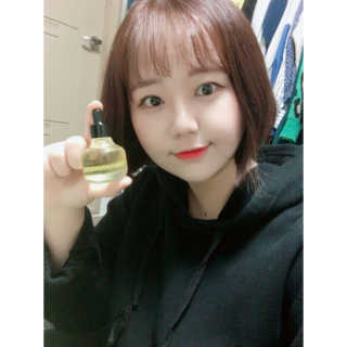 스킨큐어 산다화 카멜리아 페이스오일(동백오일) — 4점을 준 리뷰어가 2016년 11월 올린 사용 사진