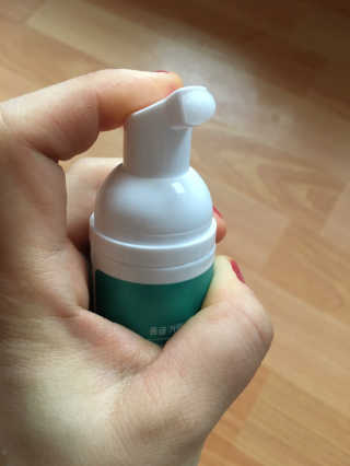 폼글 I foamgle [폼글] 거품가글 50ml 3종 - 민트, 라벤더, 라즈베리 — 2점을 준 리뷰어가 2019년 11월 올린 사용 사진