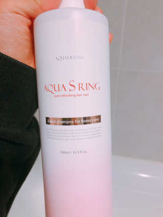 아쿠아큐링 아쿠아S링 퓨어리프레싱 헤어케어 500ml — 4.33점을 준 리뷰어가 2018년 7월 올린 사용 사진