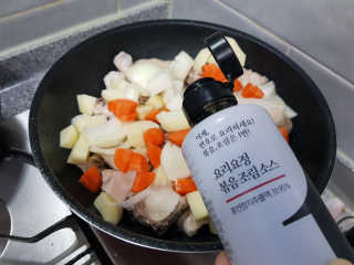 요요랩 요리요정 NO.1 볶음조림소스 420ml — 5점을 준 리뷰어가 2019년 10월 올린 사용 사진