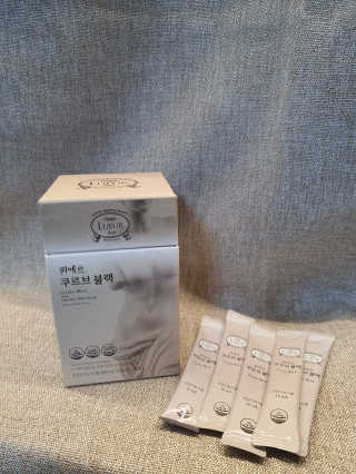 [하우투잇] 뤼에르 쿠르브 블랙 10ml x 30포 총 300ml — 5점을 준 리뷰어가 2020년 3월 올린 사용 사진