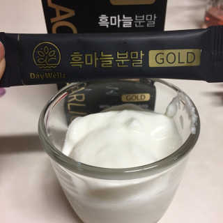 데이웰즈 흑마늘분말골드 — 5점을 준 리뷰어가 2017년 10월 올린 사용 사진