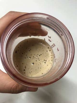 네스카페 코리아 네스카페 크레마 — 5점을 준 리뷰어가 2018년 1월 올린 사용 사진