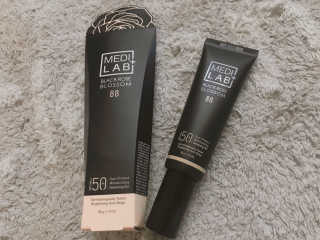 데이셀코스메틱 메디 랩 블랙로즈 블로썸 비비 50g — 4.83점을 준 리뷰어가 2017년 6월 올린 사용 사진