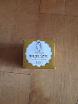 지고트 마유 모이스처 크림 70ml — 5점을 준 리뷰어가 2019년 2월 올린 사용 사진