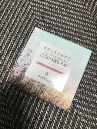 신소라 코스메틱 SINSOLA COSMETIC 신소라 모이스춰 클렌징 패드 — 4.33점을 준 리뷰어가 2017년 11월 올린 사용 사진