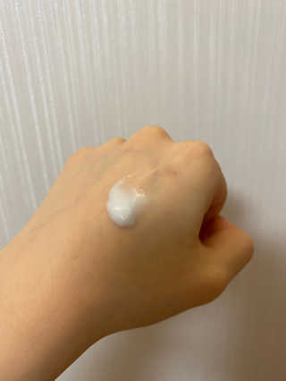 델라루즈 코스메틱 from; sea 수딩크림 — 4점을 준 리뷰어가 2020년 3월 올린 사용 사진