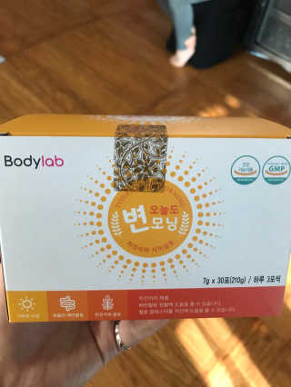 바디랩 오늘도 변모닝 7g 차전자피 식이섬유 — 4.67점을 준 리뷰어가 2018년 3월 올린 사용 사진