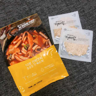 두번째 국떡 국가대표 떡볶이 1팩 + 영미칩 2봉 증정 — 5점을 준 리뷰어가 2019년 2월 올린 사용 사진