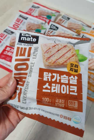 랭킹닭컴 잇메이트 닭가슴살 스테이크 혼합 1kg — 5점을 준 리뷰어가 2019년 12월 올린 사용 사진