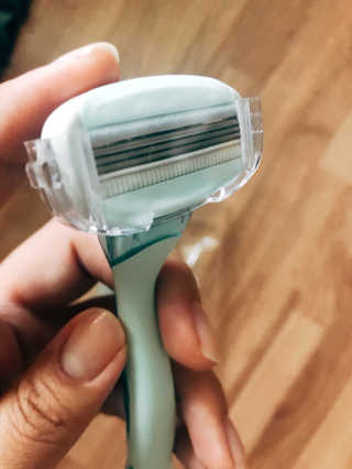 도루코 페이스 [여성용 제모기] 도루코 샤이 크리미 — 5점을 준 리뷰어가 2018년 5월 올린 사용 사진