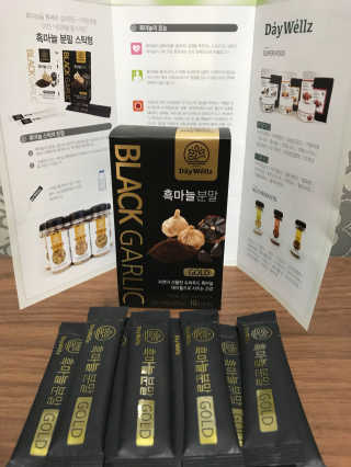 데이웰즈 흑마늘분말골드 — 4.33점을 준 리뷰어가 2017년 10월 올린 사용 사진