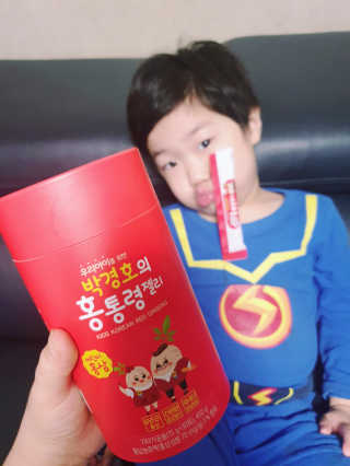 메이준뉴트리 박경호의 어린이 홍삼 홍통령젤리 30포 — 4점을 준 리뷰어가 2020년 2월 올린 사용 사진