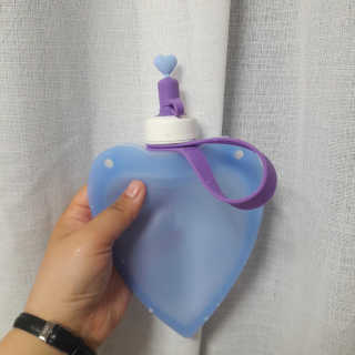 실리만 실리콘 하트 물주머니 250ml WSK 424 — 4.33점을 준 리뷰어가 2018년 3월 올린 사용 사진