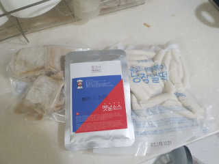 잠실맛집,홍코너떡볶이가우리집에[옛날맛,짜장맛옵션] — 5점을 준 리뷰어가 2020년 1월 올린 사용 사진