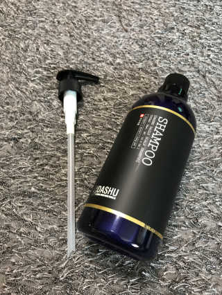 다슈코리아 다슈 데일리 한방 두피 골드 샴푸 500ml — 4.33점을 준 리뷰어가 2017년 5월 올린 사용 사진