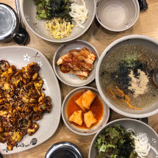 신의주찹쌀순대쭈꾸미 [신의주찹쌀순대와쭈꾸미] -직화쭈꾸미2 OR 순대국2 — 5점을 준 리뷰어가 2018년 12월 올린 사용 사진