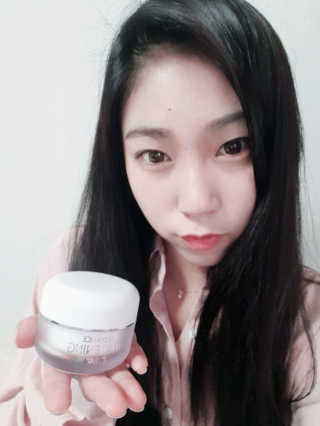 자빈드서울 래디언스 화이트닝 크림 — 5점을 준 리뷰어가 2019년 10월 올린 사용 사진