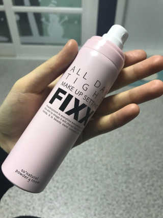 쏘내추럴 올데이 메이크업 픽서 — 4.5점을 준 리뷰어가 2017년 3월 올린 사용 사진