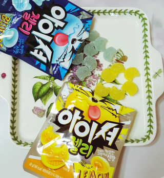 아이셔젤리 레몬맛, 아이셔젤리 블루에이드맛 — 5점을 준 리뷰어가 2019년 3월 올린 사용 사진