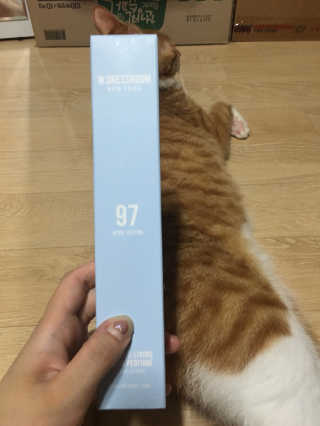 더블유드레스룸 드레스퍼퓸 150ml — 4.67점을 준 리뷰어가 2018년 8월 올린 사용 사진