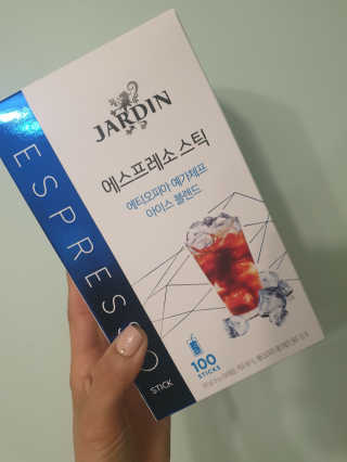 (주)쟈뎅 [쟈뎅] 에스프레소스틱 아이스블렌드 — 5점을 준 리뷰어가 2019년 4월 올린 사용 사진