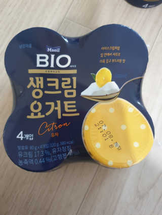 [매일 바이오] 생크림요거트 플레인 12개 + 유자 12개 — 5점을 준 리뷰어가 2019년 6월 올린 사용 사진