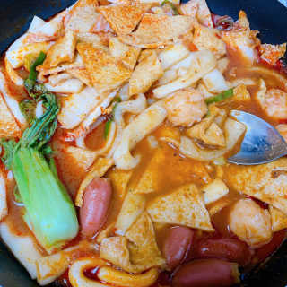 땡땡쿡 쓰촨 마라 낙지 국물 떡볶이 2인분 875g — 4점을 준 리뷰어가 2019년 10월 올린 사용 사진