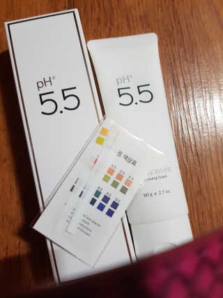 포므시 스노우화이트클렌징폼pH5.5 — 5점을 준 리뷰어가 2019년 9월 올린 사용 사진