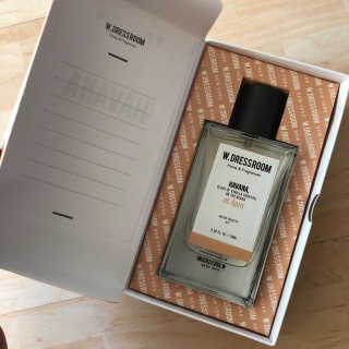 더블유드레스룸 퍼퓸 EDT 70ml — 3.5점을 준 리뷰어가 2018년 10월 올린 사용 사진